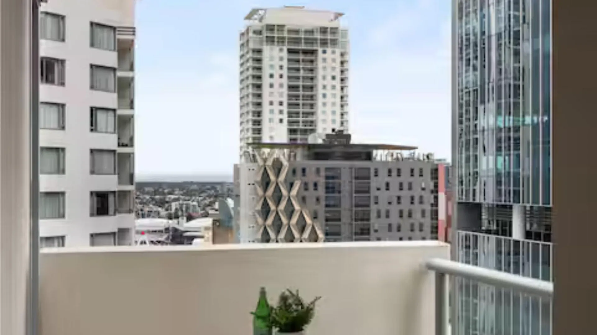 Skyline View City Escape Brisbane Apartment